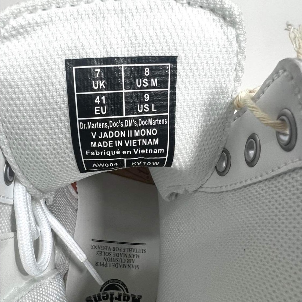 Dr. Martens Unisex Women’s SZ.9/Men’s 8 Vegan Jadon II Platform White Boots New - Picture 13 of 13